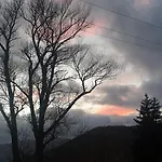 Korfes Konukevi Synikia Mesi Trikalon
