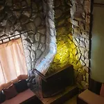 Konukevi Korfes Synikia Mesi Trikalon