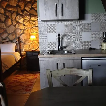 Korfes 4* Synikia Mesi Trikalon