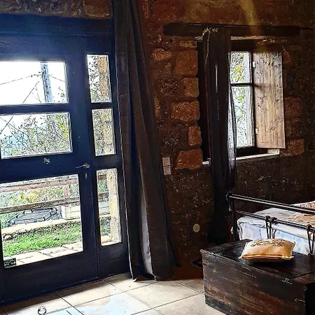 Korfes 4* Synikia Mesi Trikalon