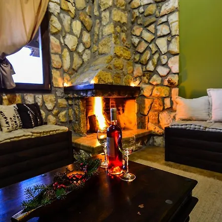 Korfes 塞尼梅西奇卡罗