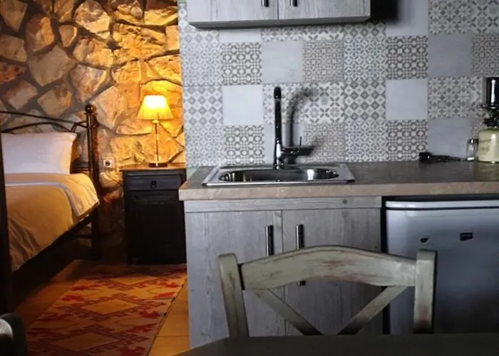 Korfes 4* Synikia Mesi Trikalon