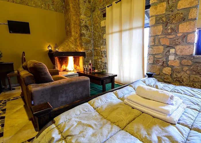 Korfes 4* Synikia Mesi Trikalon