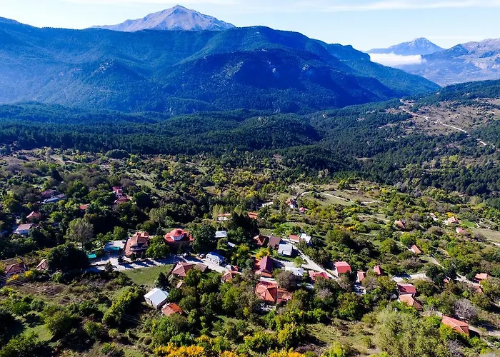 Korfes 4* Synikia Mesi Trikalon